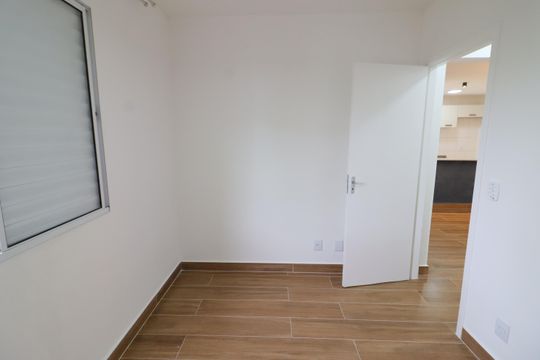 Quarto 2 de apartamento para alugar com 2 quartos, 50m² em Novo Osasco, Osasco