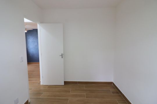 Quarto 1 de apartamento para alugar com 2 quartos, 50m² em Novo Osasco, Osasco