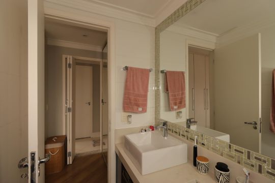 Banheiro da Suíte de apartamento à venda com 2 quartos, 80m² em Campestre, Santo André