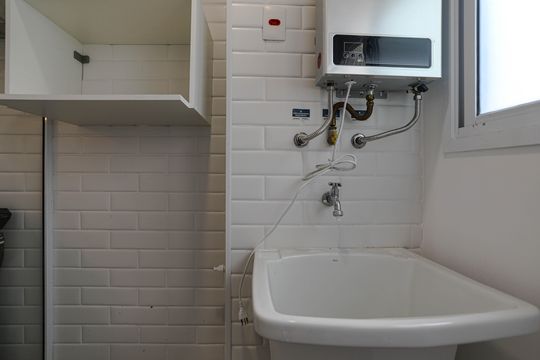 Área de Serviço de apartamento para alugar com 2 quartos, 57m² em Jardim Sao Pedro, Mogi das Cruzes