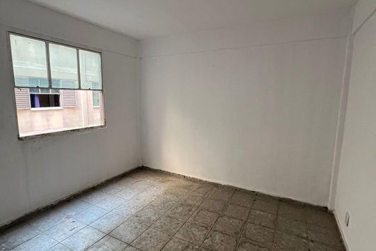 Sala de apartamento à venda com 2 quartos, 43m² em Itaquera, São Paulo