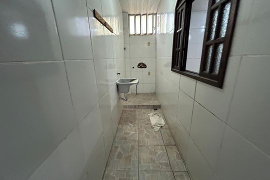 Área de Serviço de casa para alugar com 3 quartos, 170m² em Rocha Miranda , Rio de Janeiro