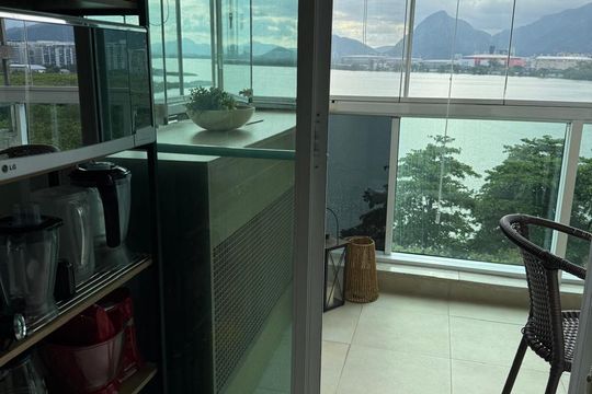 Cozinha de apartamento à venda com 3 quartos, 127m² em Barra da Tijuca, Rio de Janeiro