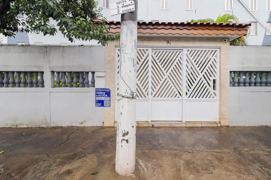 Fachada de apartamento à venda com 2 quartos, 43m² em Conjunto Residencial José Bonifácio, São Paulo
