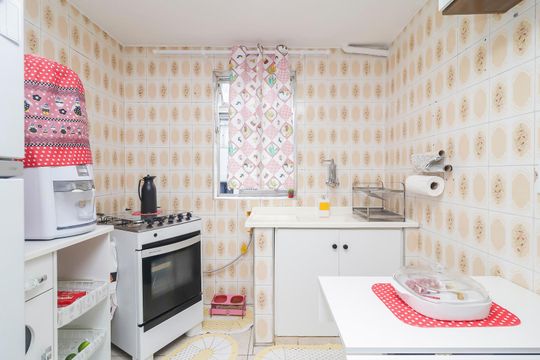 Cozinha de apartamento à venda com 2 quartos, 43m² em Conjunto Residencial José Bonifácio, São Paulo
