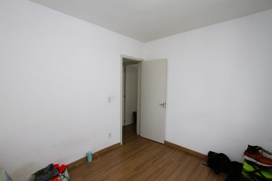 Quarto 2 de apartamento à venda com 2 quartos, 49m² em Camargos, Belo Horizonte