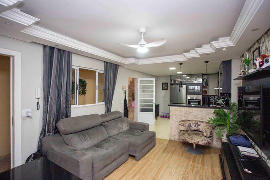 Casa à venda com 4 quartos, 320m² em Campanário, Diadema