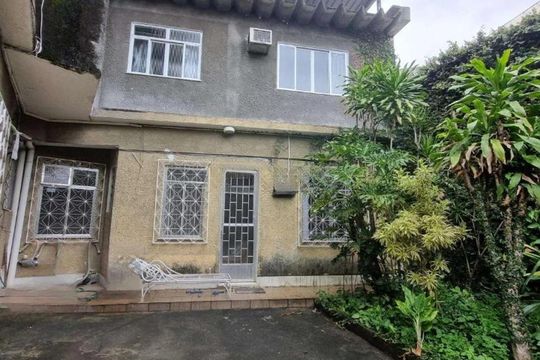Fachada de casa para alugar com 7 quartos, 599m² em Todos Os Santos, Rio de Janeiro