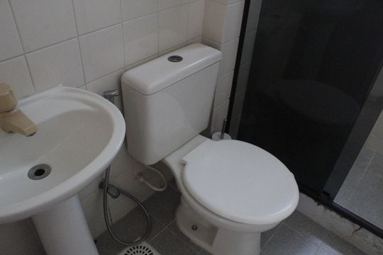 Banheiro Social de apartamento para alugar com 3 quartos, 70m² em Anil, Rio de Janeiro