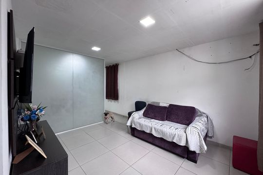 Sala de casa à venda com 3 quartos, 200m² em Jacarepaguá, Rio de Janeiro