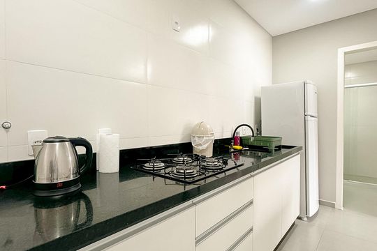 Cozinha de apartamento para alugar com 1 quarto, 50m² em Cachoeira do Bom Jesus, Florianópolis