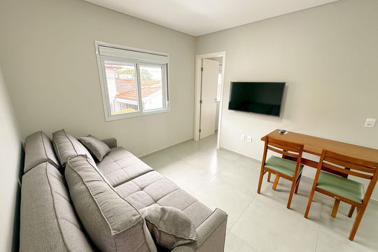 Sala de apartamento para alugar com 1 quarto, 50m² em Cachoeira do Bom Jesus, Florianópolis