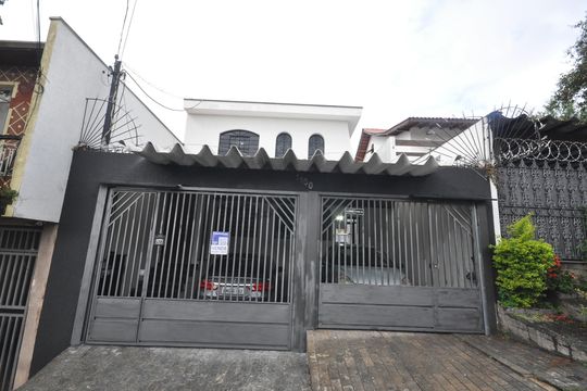 Fachada de casa à venda com 6 quartos, 250m² em Vila Medeiros, São Paulo