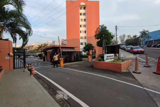 Fachada do Condomínio de apartamento à venda com 2 quartos, 57m² em Parque das Camelias, Campinas