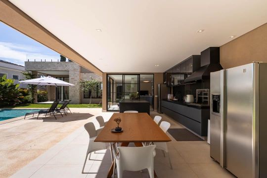 Casa de Condomínio à venda com 6 quartos, 576m² em Vila Hollândia, Campinas