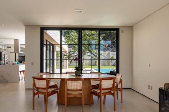 Casa de Condomínio à venda com 6 quartos, 576m² em Vila Hollândia, Campinas