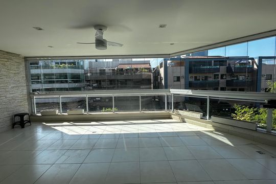 Apartamento à venda com 3 quartos, 180m² em Recreio dos Bandeirantes, Rio de Janeiro
