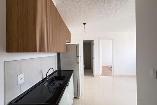 Cozinha e Área de Serviço de apartamento para alugar com 2 quartos, 36m² em Nossa Senhora do O, São Paulo