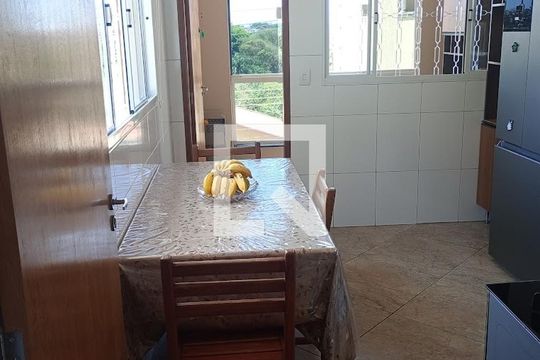 Casa à venda com 4 quartos, 250m² em Parque Sao Luis, São Paulo