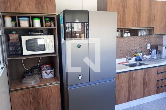 Casa à venda com 4 quartos, 250m² em Parque Sao Luis, São Paulo