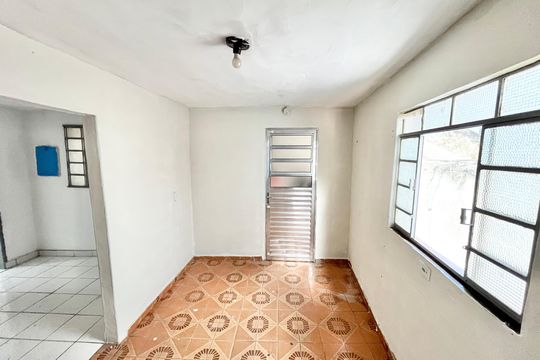 Cozinha de casa para alugar com 1 quarto, 33m² em Vila Aurora (zona Norte), São Paulo
