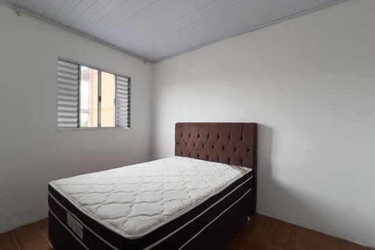 Quarto 2 de casa para alugar com 2 quartos, 60m² em Jardim do Papai, Guarulhos