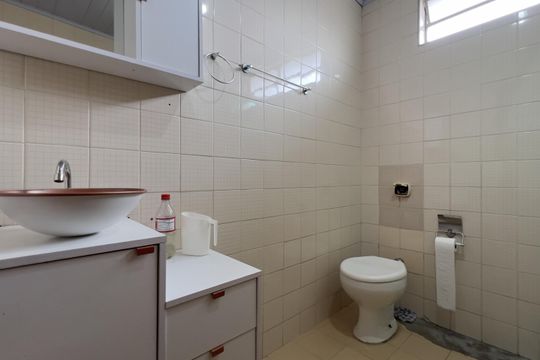 Banheiro de casa para alugar com 2 quartos, 60m² em Jardim do Papai, Guarulhos