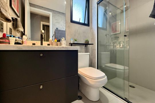 Banheiro Social  de apartamento para alugar com 3 quartos, 94m² em Vila Cordeiro, São Paulo