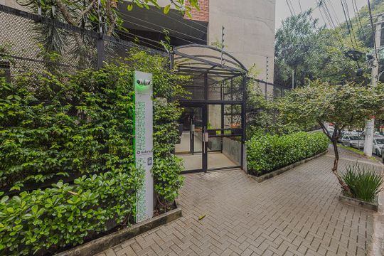 Fachada de apartamento para alugar com 3 quartos, 169m² em Sumaré, São Paulo