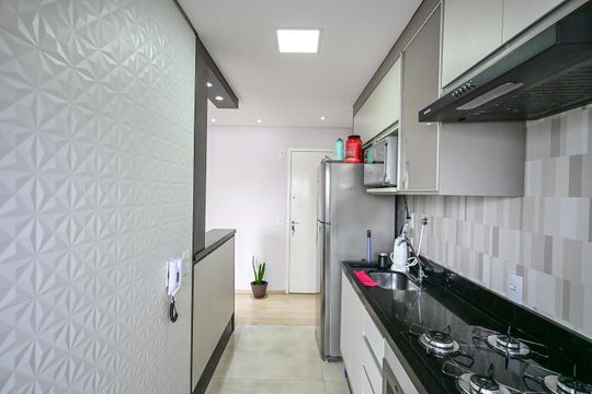 Cozinha de apartamento para alugar com 2 quartos, 48m² em Jardim Umarizal, São Paulo