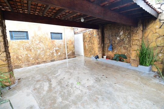 Garagem de casa à venda com 3 quartos, 100m² em Bosque de Barão Geraldo, Campinas