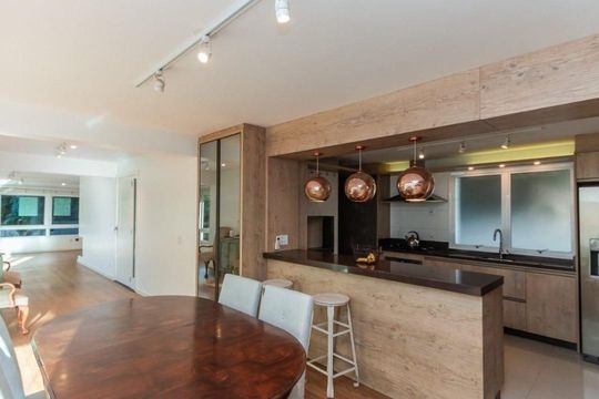 Cozinha de apartamento para alugar com 3 quartos, 197m² em Rio Branco, Porto Alegre