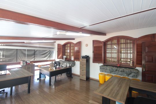 Escritório de casa à venda com 4 quartos, 406m² em Itapoã, Belo Horizonte