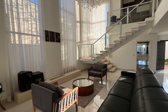 Sala de casa à venda com 3 quartos, 314m² em Parque das Universidades, Campinas