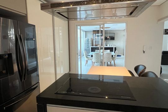 Cozinha de casa à venda com 3 quartos, 314m² em Parque das Universidades, Campinas
