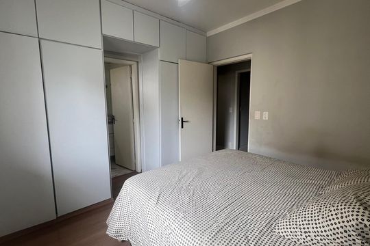Casa à venda com 3 quartos, 314m² em Parque das Universidades, Campinas