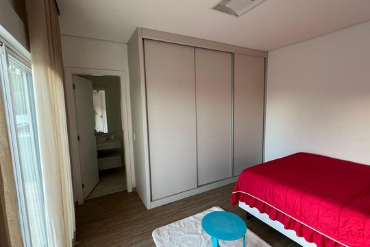 Quarto de casa à venda com 3 quartos, 314m² em Parque das Universidades, Campinas