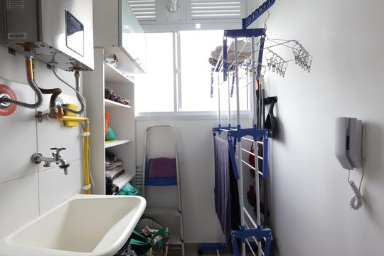 Área de Serviço de apartamento para alugar com 2 quartos, 42m² em Jardim Maria Duarte, São Paulo