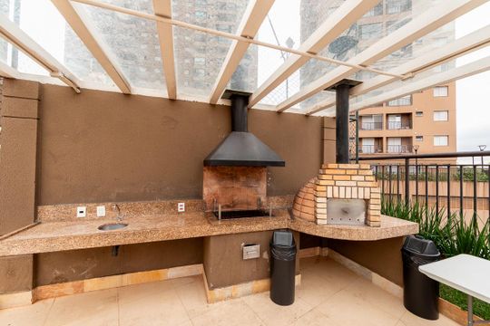 Área comum - Churrasqueira de apartamento para alugar com 2 quartos, 61m² em Jardim Tupanci, Barueri