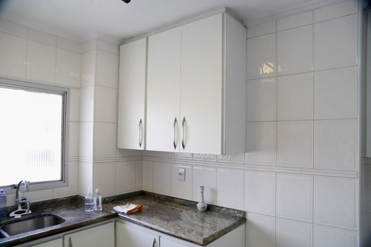 Cozinha de apartamento à venda com 4 quartos, 180m² em Campo Belo, São Paulo