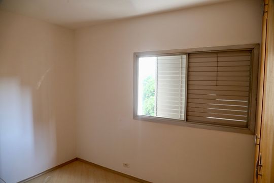 Quarto de apartamento à venda com 4 quartos, 180m² em Campo Belo, São Paulo