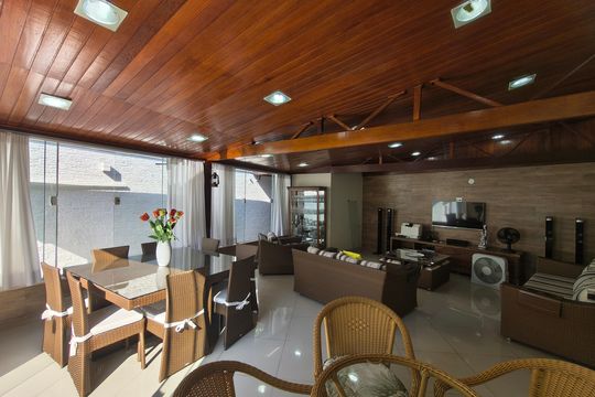 Casa à venda com 3 quartos, 440m² em Freguesia (jacarepaguá), Rio de Janeiro