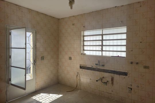 Cozinha  de casa à venda com 4 quartos, 218m² em Vila Rosalia, Guarulhos
