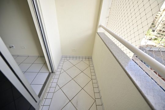 Apartamento para alugar com 2 quartos, 107m² em Setor Bueno, Goiânia