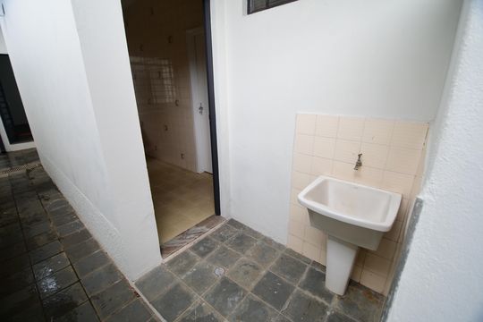 Área de Serviço de casa à venda com 4 quartos, 198m² em Taquaral, Campinas