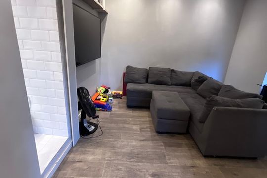 Sala de casa à venda com 3 quartos, 115m² em Vila Heliopolis, São Paulo