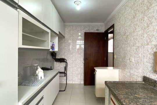 Cozinha de apartamento à venda com 2 quartos, 55m² em Vila Guilherme, São Paulo