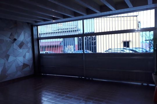 Garagem de casa à venda com 3 quartos, 154m² em Belenzinho, São Paulo