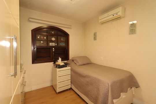 Quarto 1 de casa à venda com 3 quartos, 230m² em Vila Leopoldina, Santo André