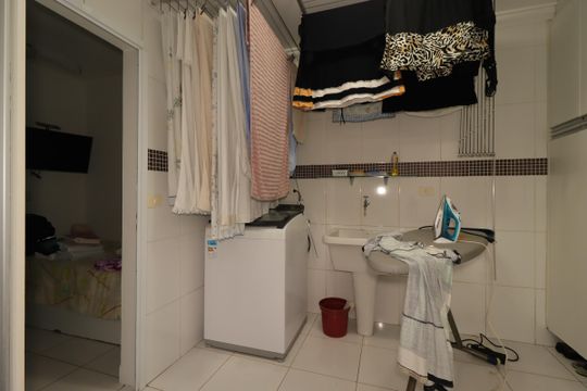 Área de Serviço de casa à venda com 3 quartos, 230m² em Vila Leopoldina, Santo André